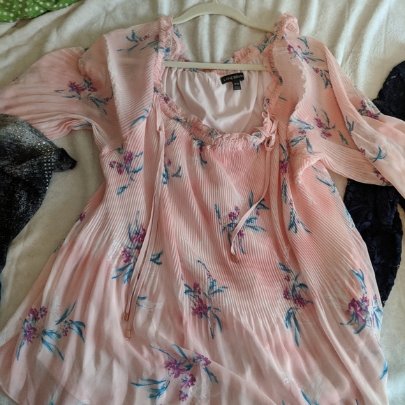 Lane Bryant Pleated Organza Romantic Blouse - Picture 2 of 3